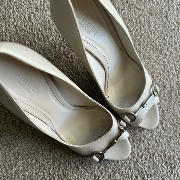 Gucci Horsebit Leather Peep Toe Stiletto Pumps Ivory Size 37 - Picture 3 of 14